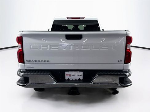 Used 2025 Chevrolet Silverado 2500 LT w/ Convenience Package AWD/4WD image 12