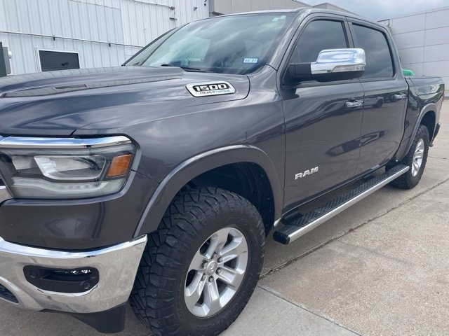 Used 2021 RAM 1500 Laramie AWD/4WD image 1