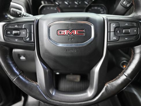 Used 2020 GMC Sierra 1500 AT4 w/ AT4 Preferred Package AWD/4WD image 16