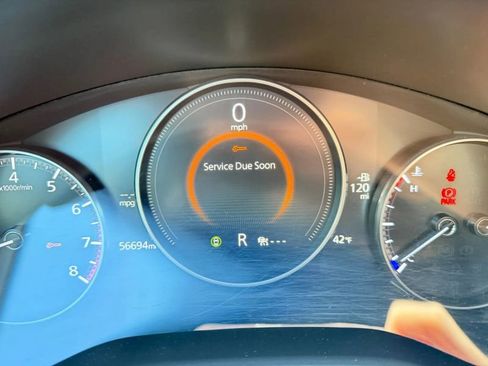 Used 2023 MAZDA MAZDA3 s image 17