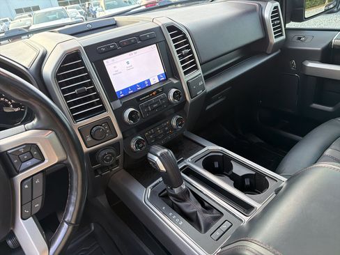 Used 2019 Ford F150 Platinum w/ Equipment Group 701A Luxury AWD/4WD image 23