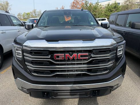 Used 2025 GMC Sierra 1500 SLT AWD/4WD image 6