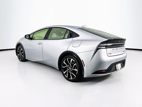 Used 2024 Toyota Prius Prime image 7