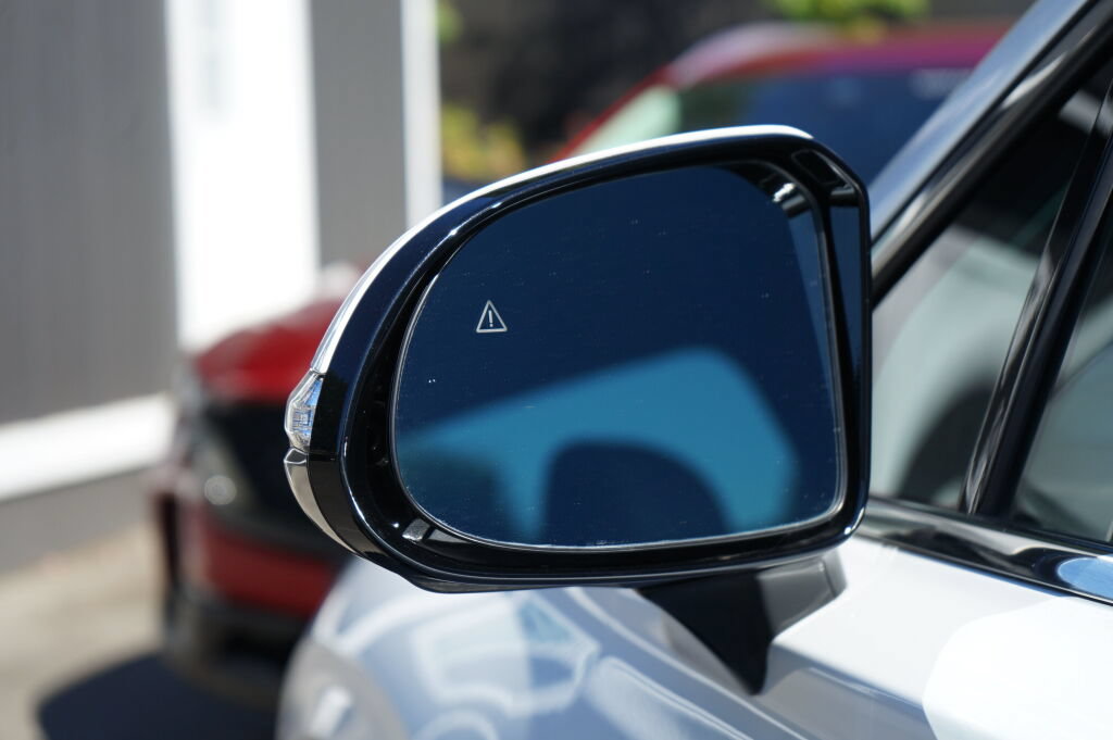 Used 2023 Hyundai Santa Fe SEL AWD/4WD image 10