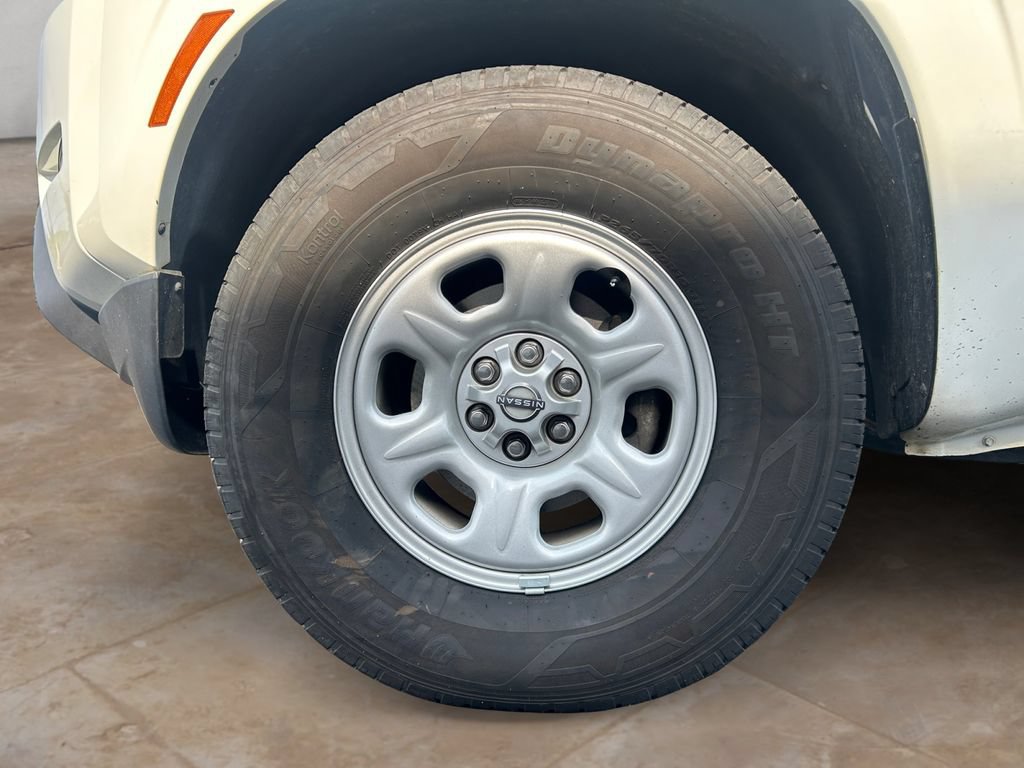 Used 2022 Nissan Frontier S RWD image 14