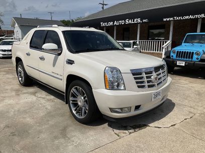 Used 2013 Cadillac Escalade EXT Premium