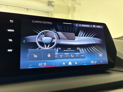 New 2026 BMW 228i xDrive w/ Technology Package AWD/4WD image 25