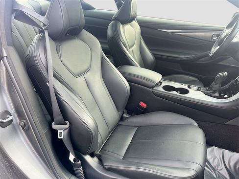 Used 2021 INFINITI Q60 3.0t Luxe w/ Essential Package image 29