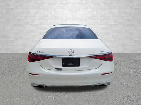 Used 2021 Mercedes-Benz S 580 4MATIC Sedan image 3