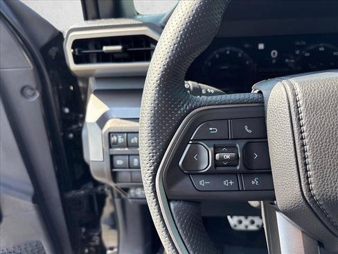 Certified 2026 Toyota Tacoma TRD Sport AWD/4WD image 18
