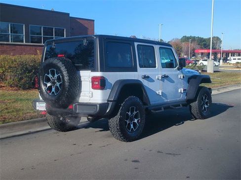 Certified 2022 Jeep Wrangler Unlimited Rubicon w/ Cold Weather Group image 13