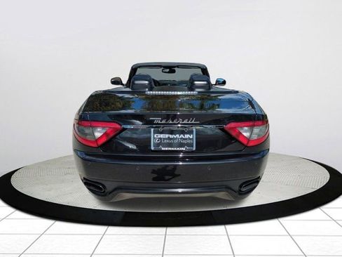 Used 2015 Maserati GranTurismo Sport image 4