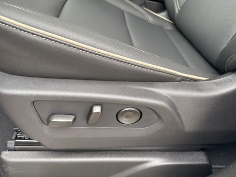New 2026 GMC Yukon XL Elevation AWD/4WD image 19