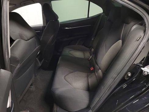 Used 2022 Toyota Camry LE w/ Carpet Mat Package (TMS) image 24
