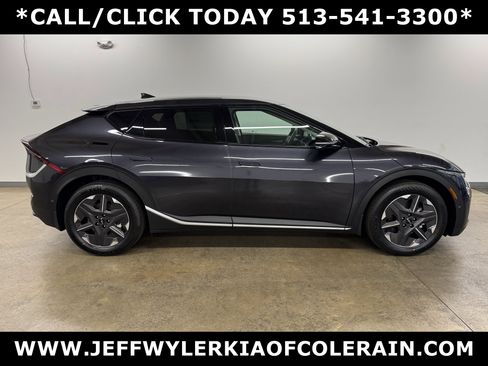 New 2025 Kia EV6 Light w/ Light LR Technology Package image 2