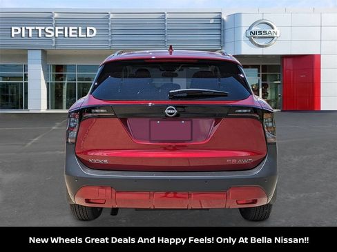 New 2026 Nissan Kicks SR w/ SR Premium Package AWD/4WD image 4