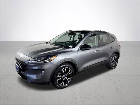 Used 2022 Ford Escape SEL w/ SEL Stealth AWD Package image 2
