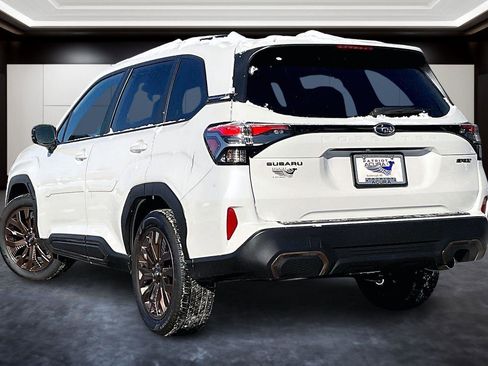 Used 2025 Subaru Forester Sport image 12