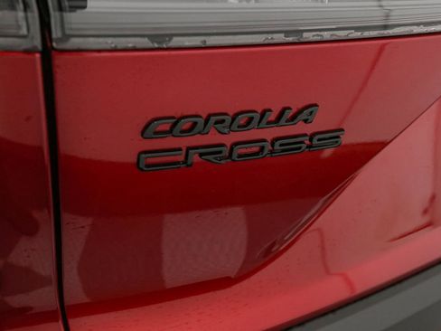 New 2026 Toyota Corolla Cross LE image 10