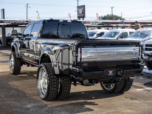 Used 2025 Ford F450 King Ranch w/ Chrome Package image 14