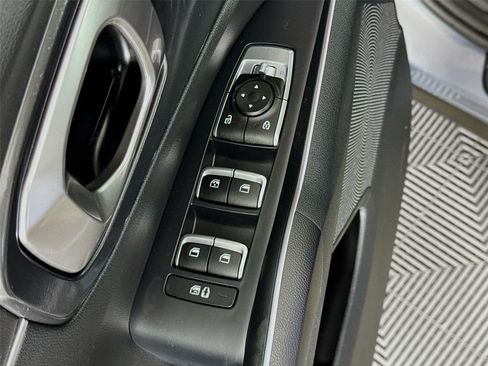 Certified 2023 Kia Sorento S w/ Panoramic Sunroof Package FWD image 20