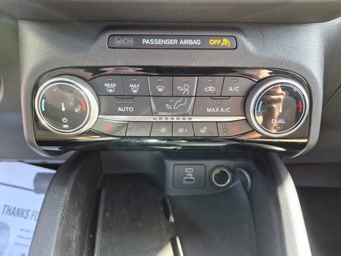 Used 2022 Ford Escape Titanium w/ Titanium Elite Package image 24