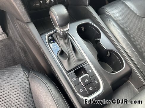 Used 2020 Hyundai Santa Fe SEL image 37