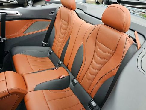 Used 2026 BMW M850i xDrive Convertible image 30