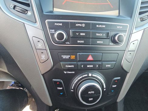 Used 2017 Hyundai Santa Fe Sport AWD/4WD image 18