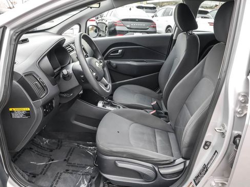 Used 2012 Kia Rio LX image 6