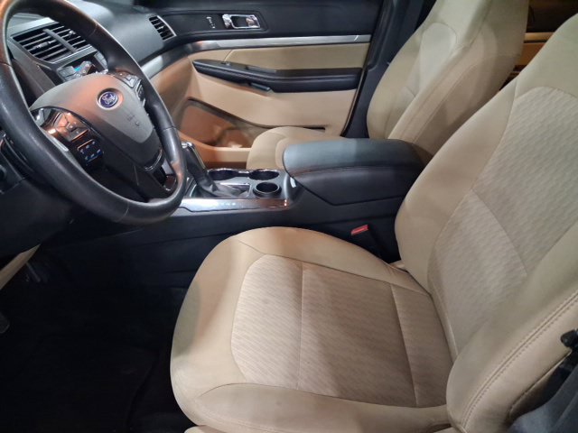 Used 2017 Ford Explorer FWD image 9