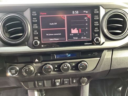 Used 2021 Toyota Tacoma TRD Off-Road image 29