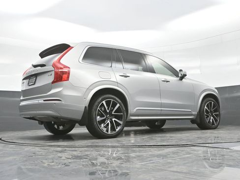 Used 2023 Volvo XC90 B6 Plus w/ Protection Package Premier AWD/4WD image 28