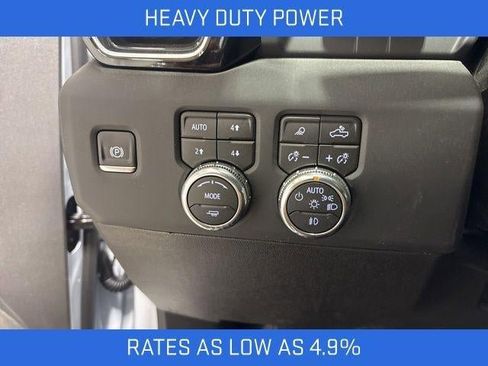 New 2026 GMC Sierra 2500 Denali w/ Denali Reserve Package image 9