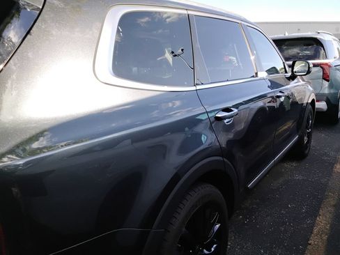 Used 2020 Kia Telluride SX w/ SX Prestige Package AWD/4WD image 6