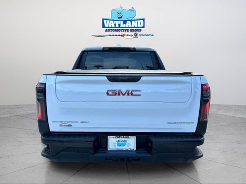 Used 2026 GMC Sierra EV Elevation AWD/4WD image 4