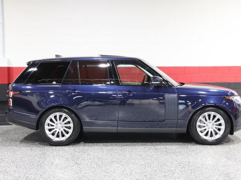 Used 2019 Land Rover Range Rover HSE image 4