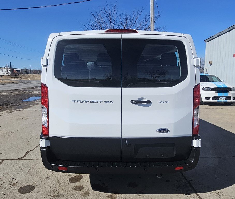 Used 2023 Ford Transit 350 XLT RWD image 7