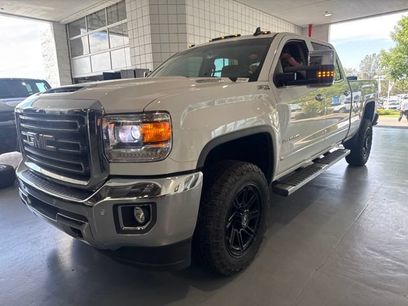 Used 2019 GMC Sierra 2500 SLT w/ Duramax Plus Package