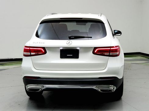 Used 2018 Mercedes-Benz GLC 300 image 6