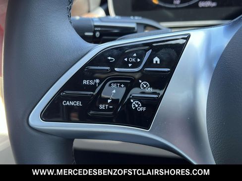 Used 2025 Mercedes-Benz C 300 4MATIC Sedan image 34