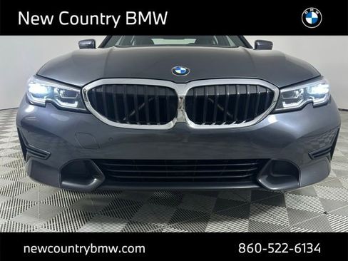 Used 2022 BMW 330i xDrive Sedan w/ Premium Package 2 AWD/4WD image 27