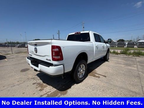 Used 2024 RAM 2500 Laramie AWD/4WD image 3