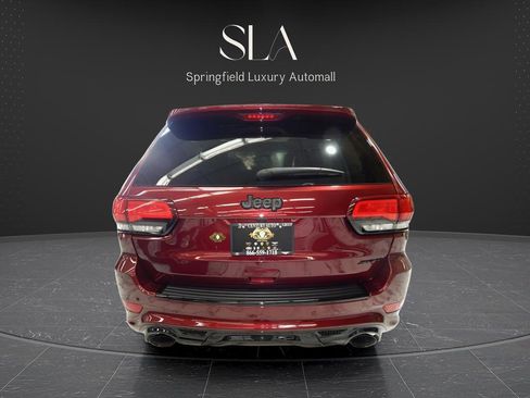 Used 2020 Jeep Grand Cherokee SRT image 6