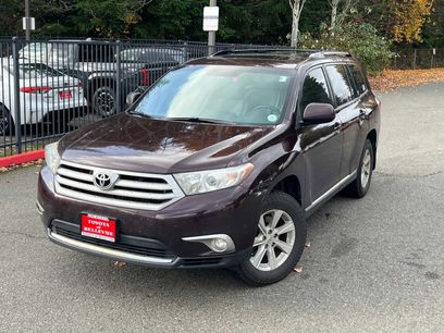 Used 2012 Toyota Highlander SE