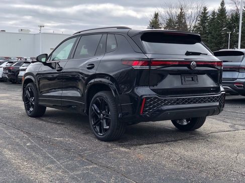 New 2026 Volkswagen Tiguan SE R-Line AWD/4WD image 5