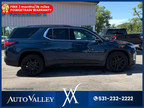 Used 2023 Chevrolet Traverse LT AWD/4WD image 8