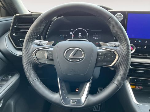 Used 2025 Lexus TX 500h AWD w/ Technology Package image 14