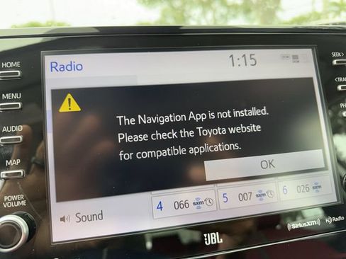Used 2024 Toyota Camry XSE FWD image 18