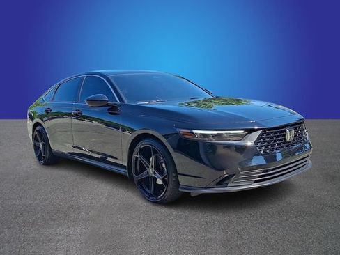 Used 2024 Honda Accord EX image 2